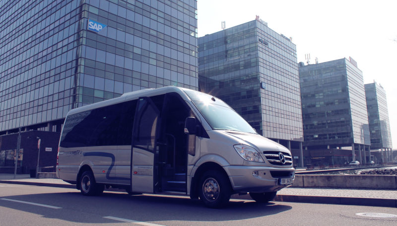 Pronájem autobusu Mercedes Benz Sprinter 19 Autobusy Fráňa